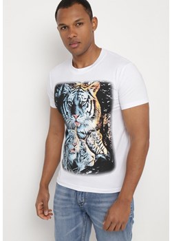 Biała Bawełniana Klasyczna Koszulka ze Zwierzęcym Motywem Klobia ze sklepu Born2be Odzież w kategorii T-shirty męskie - zdjęcie 172318131
