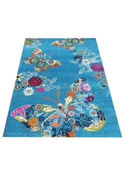 Niebieski dywan dla dziewczynki w motyle - Dislo ze sklepu Edinos.pl w kategorii Tekstylia dziecięce - zdjęcie 172320991