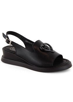 Skórzane sandały damskie na koturnie czarne Filippo DS6069 ze sklepu ButyModne.pl w kategorii Sandały damskie - zdjęcie 172331113