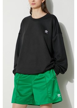adidas Originals szorty Firebird Shorts damskie kolor zielony z aplikacją medium waist IN6283 ze sklepu PRM w kategorii Szorty - zdjęcie 172333722