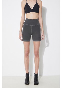 adidas Originals szorty damskie kolor czarny gładkie high waist IU2710 ze sklepu PRM w kategorii Szorty - zdjęcie 172333742