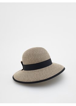 Reserved - Pleciony kapelusz z kokardą - beżowy ze sklepu Reserved w kategorii Kapelusze damskie - zdjęcie 172337041