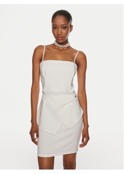 Rinascimento Sukienka koktajlowa CFC0119098003 Biały Slim Fit ze sklepu MODIVO w kategorii Sukienki - zdjęcie 172345861