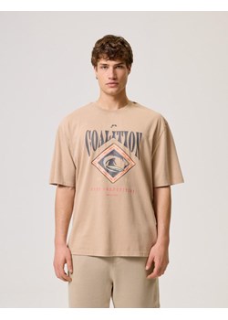 Koszulka CLTN T 1424 Piasek S ze sklepu Diverse w kategorii T-shirty męskie - zdjęcie 172347021