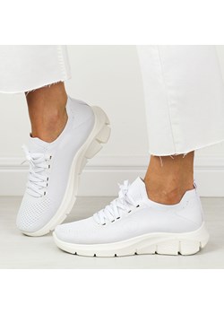 Białe sportowe buty damskie Potocki 01303 ze sklepu suzana.pl w kategorii Buty sportowe damskie - zdjęcie 172352014
