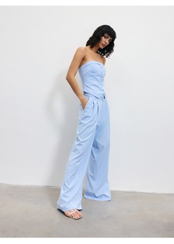 Reserved - Garniturowe spodnie z wiskozą - jasnoniebieski ze sklepu Reserved w kategorii Spodnie damskie - zdjęcie 172352941
