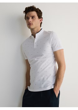 Reserved - Koszulka polo slim z niską stójką - biały ze sklepu Reserved w kategorii T-shirty męskie - zdjęcie 172353013