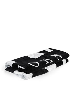 Ręcznik John Richmond ze sklepu Modivo Dom w kategorii Ręczniki - zdjęcie 172354634