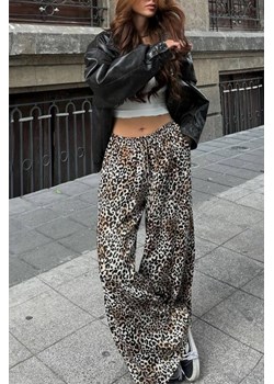 Spodnie FILPERFA ze sklepu Ivet Shop w kategorii Spodnie damskie - zdjęcie 172354914