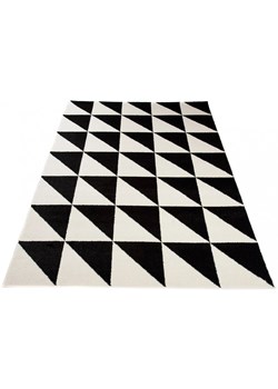 Biało czarny dywan pokojowy - Maero 4X ze sklepu Edinos.pl w kategorii Dywany - zdjęcie 172359424