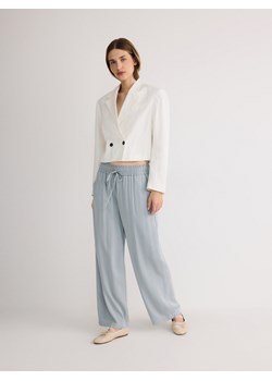 Reserved - Spodnie z wiskozy - jasnoszary ze sklepu Reserved w kategorii Spodnie damskie - zdjęcie 172363694