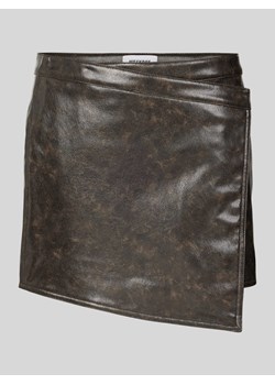 Spódnica mini z materiału skóropodobnego ze sklepu Peek&Cloppenburg  w kategorii Spódnice - zdjęcie 172365021