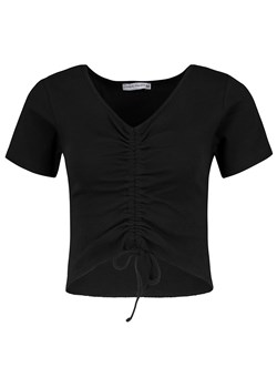 Stitch &amp; Soul Koszulka w kolorze czarnym ze sklepu Limango Polska w kategorii Bluzki damskie - zdjęcie 172369492