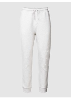 Spodnie dresowe z detalem z logo model ‘Hover’ ze sklepu Peek&Cloppenburg  w kategorii Spodnie damskie - zdjęcie 172372284