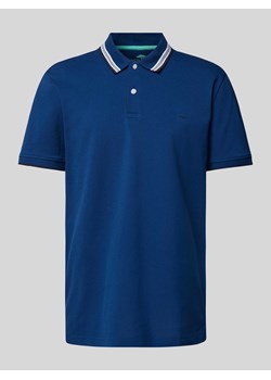 Koszulka polo o kroju regular fit z paskami w kontrastowym kolorze ze sklepu Peek&Cloppenburg  w kategorii T-shirty męskie - zdjęcie 172372341