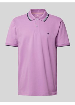 Koszulka polo o kroju regular fit z paskami w kontrastowym kolorze ze sklepu Peek&Cloppenburg  w kategorii T-shirty męskie - zdjęcie 172372354