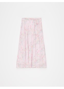 Mohito - Pastelowa spódnica midi w kwiaty - różowy ze sklepu Mohito w kategorii Spódnice - zdjęcie 172377740