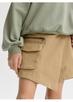 Reserved - Jeansowe szorty imitujące spódnicę - beżowy ze sklepu Reserved w kategorii Spodenki dziewczęce - zdjęcie 172378091