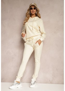 Jasnobeżowe Dresowe Spodnie o Klasycznym Fasonie z Gumką w Pasie Ivemia ze sklepu Renee odzież w kategorii Spodnie damskie - zdjęcie 172380752