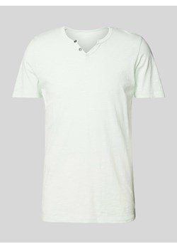 T-shirt z dekoltem w serek model ‘SPLIT’ ze sklepu Peek&Cloppenburg  w kategorii T-shirty męskie - zdjęcie 172383031