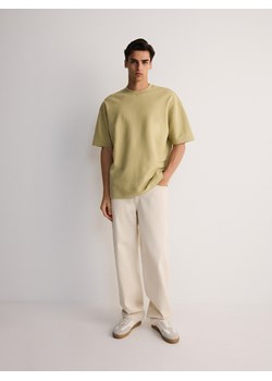 Reserved - Gładki T-shirt oversize - oliwkowy ze sklepu Reserved w kategorii T-shirty męskie - zdjęcie 172384924