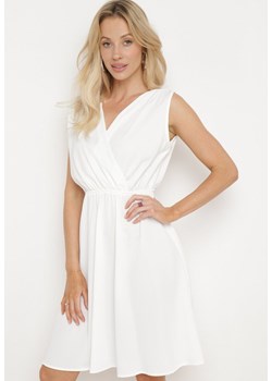 Biała Sukienka z Kopertowym Dekoltem i Gumką w Pasie Vereri ze sklepu Born2be Odzież w kategorii Sukienki - zdjęcie 172388720