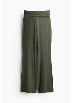 H & M - Rozszerzane spodnie dżersejowe - Zielony ze sklepu H&M w kategorii Spodnie damskie - zdjęcie 172393313