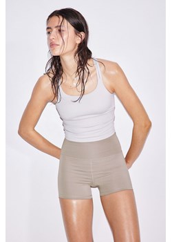 H & M - Sportowe szorty hotpants DryMove - Brązowy ze sklepu H&M w kategorii Szorty - zdjęcie 172393322