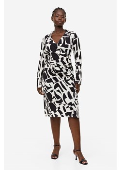 H & M - Kopertowa szmizjerka - Czarny ze sklepu H&M w kategorii Sukienki - zdjęcie 172393383