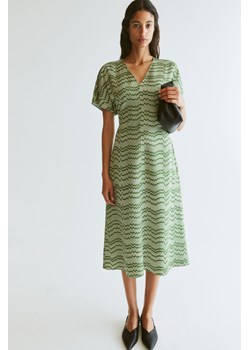 H & M - Sukienka z dekoltem w serek - Zielony ze sklepu H&M w kategorii Sukienki - zdjęcie 172393424
