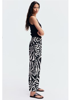 H & M - Lniane spodnie do kostki - Czarny ze sklepu H&M w kategorii Spodnie damskie - zdjęcie 172393452