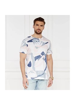 GUESS T-shirt AOP | Regular Fit ze sklepu Gomez Fashion Store w kategorii T-shirty męskie - zdjęcie 172399303