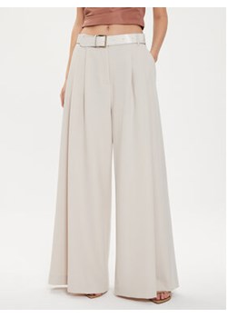 Imperial Spodnie materiałowe P3U0HIC Beżowy Relaxed Fit ze sklepu MODIVO w kategorii Spodnie damskie - zdjęcie 172400502