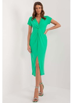 Sukienka ołówkowa z rozcięciem zielona ze sklepu 5.10.15 w kategorii Sukienki - zdjęcie 172402903