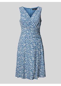 Sukienka o długości do kolan w kopertowym stylu model ‘AFARA’ ze sklepu Peek&Cloppenburg  w kategorii Sukienki - zdjęcie 172405203