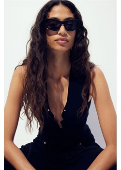 H & M - Okulary przeciwsłoneczne typu „kocie oczy" - Czarny ze sklepu H&M w kategorii Okulary przeciwsłoneczne damskie - zdjęcie 172407773