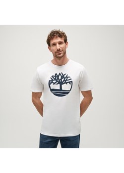 TIMBERLAND T-SHIRT TREE LOGO SHORT SLEEVE TEE ze sklepu Timberland w kategorii T-shirty męskie - zdjęcie 172409331