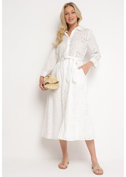 Biała Koronkowa Sukienka z Bawełny o Koszulowym Kroju Zapinana na Guziki z Paskiem Aerola ze sklepu Born2be Odzież w kategorii Sukienki - zdjęcie 172414353