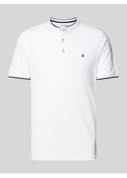 Koszulka polo z wyhaftowanym logo model ‘PAULOS’ ze sklepu Peek&Cloppenburg  w kategorii T-shirty męskie - zdjęcie 172417163