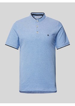 Koszulka polo z wyhaftowanym logo model ‘PAULOS’ ze sklepu Peek&Cloppenburg  w kategorii T-shirty męskie - zdjęcie 172422503