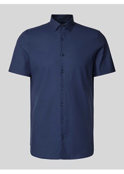 Koszula biznesowa o kroju body fit z rękawem o dł. 1/2 model ‘NEW YORK’ ze sklepu Peek&Cloppenburg  w kategorii Koszule męskie - zdjęcie 172425414
