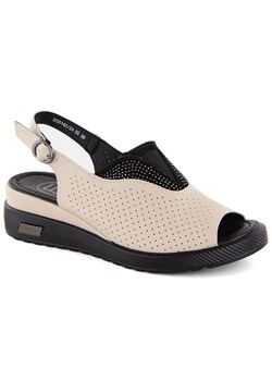 Skórzane sandały damskie na koturnie ażurowe beżowe Filippo DS6145 beżowy ze sklepu ButyModne.pl w kategorii Sandały damskie - zdjęcie 172426053