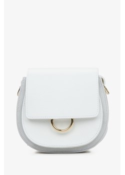 Estro: Mała biała torebka damska w kształcie podkowy z włoskiej skóry naturalnej Premium ze sklepu Estro w kategorii Listonoszki - zdjęcie 172428630