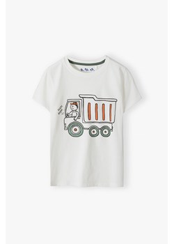Biały t-shirt chłopięcy bawełniany z ciężarówką ze sklepu 5.10.15 w kategorii T-shirty chłopięce - zdjęcie 172428863