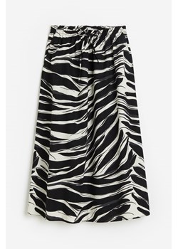 H & M - Rozszerzana spódnica - Czarny ze sklepu H&M w kategorii Spódnice - zdjęcie 172430573
