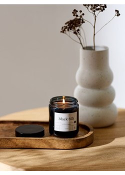 Sinsay - Świeca zapachowa Black Silk - czarny ze sklepu Sinsay w kategorii Świece i dyfuzory - zdjęcie 172433220