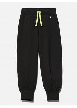 Sisley Spodnie dresowe w kolorze czarnym ze sklepu Limango Polska w kategorii Spodnie chłopięce - zdjęcie 172436104