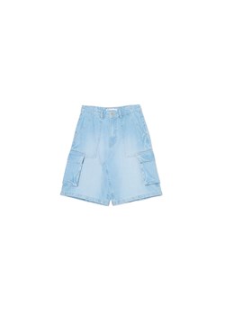 Cropp - Jeansowe szorty w kroju jorts - niebieski ze sklepu Cropp w kategorii Szorty - zdjęcie 172529410