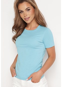 Jasnoniebieski Gładki T-shirt z Krótkim Rękawem Elldora ze sklepu Born2be Odzież w kategorii Bluzki damskie - zdjęcie 172530734