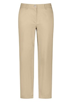 Gerry Weber Spodnie w kolorze beżowym ze sklepu Limango Polska w kategorii Spodnie damskie - zdjęcie 172531161